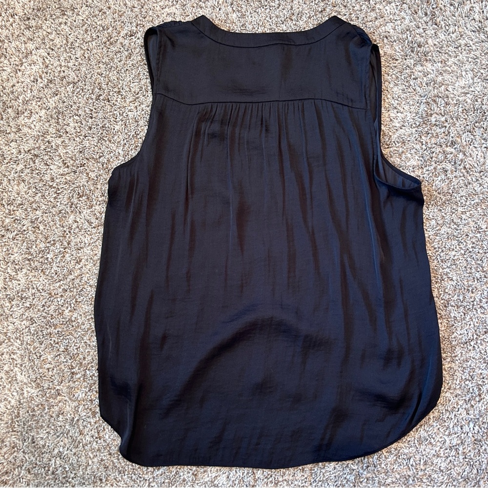 Vince Camuto V Neck Blouse - Picture 3 of 5